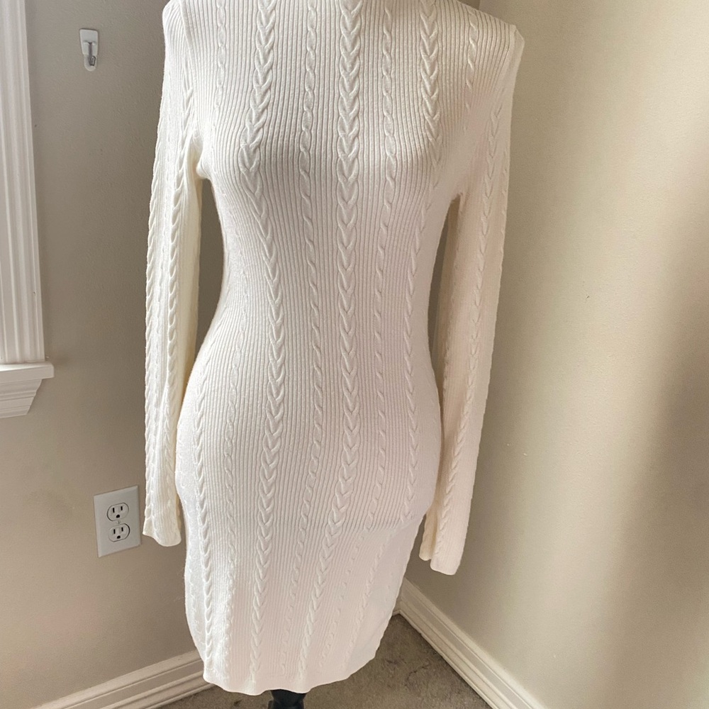 Abercrombie & Fitch White Long Sleeve Dress